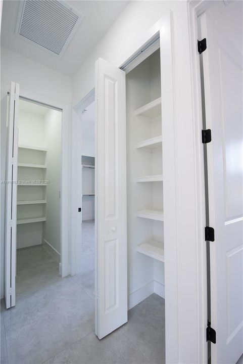 待售: $390,000 (3 贝兹, 2 浴室, 0 平方英尺)