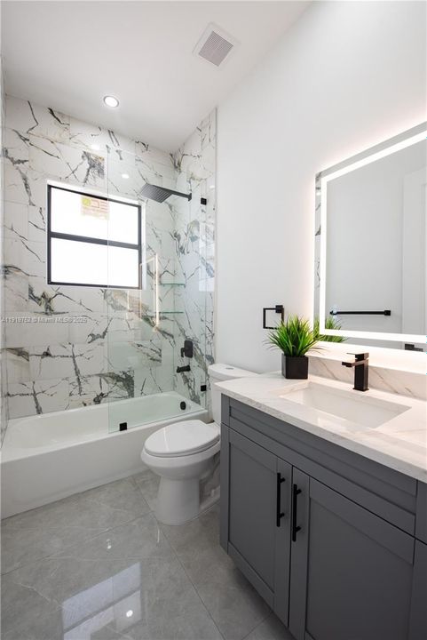 待售: $390,000 (3 贝兹, 2 浴室, 0 平方英尺)