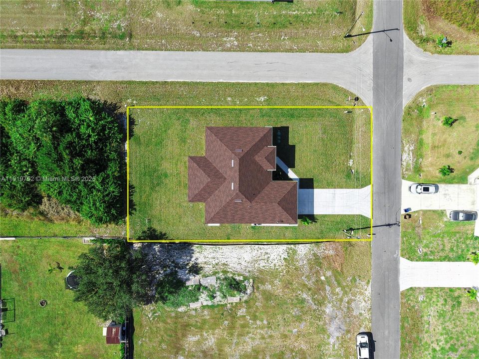 待售: $390,000 (3 贝兹, 2 浴室, 0 平方英尺)