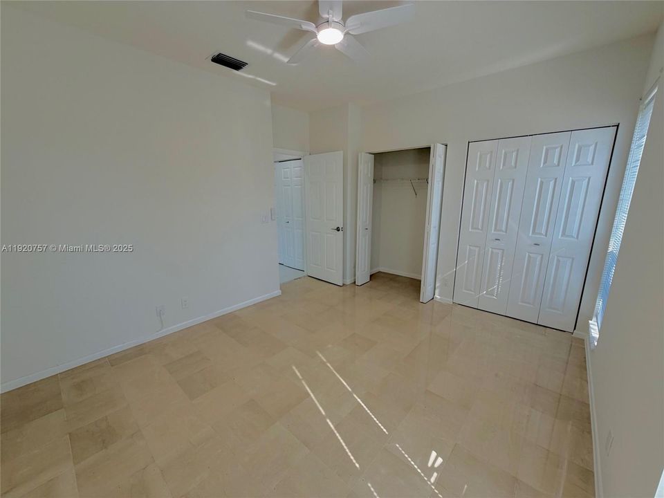 En Renta: $4,200 (3 camas, 2 baños, 1882 Pies cuadrados)