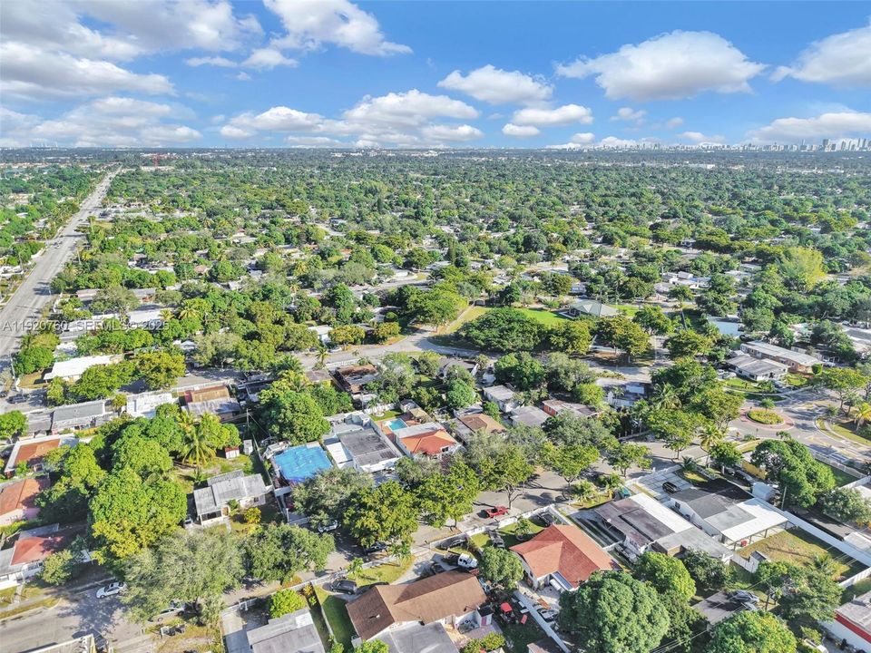For Sale: $660,000 (3 beds, 2 baths, 1435 Square Feet)