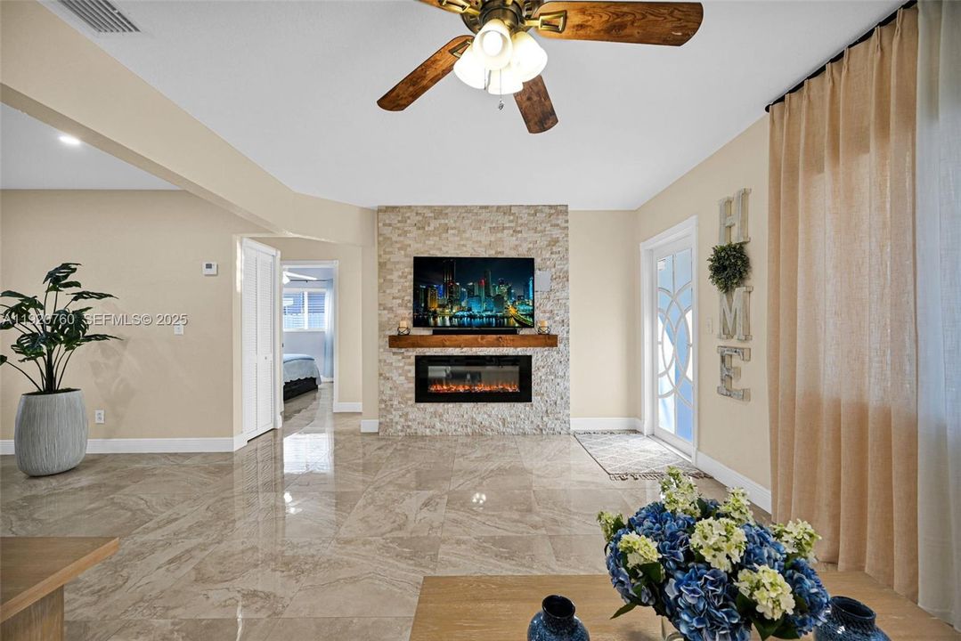 For Sale: $660,000 (3 beds, 2 baths, 1435 Square Feet)