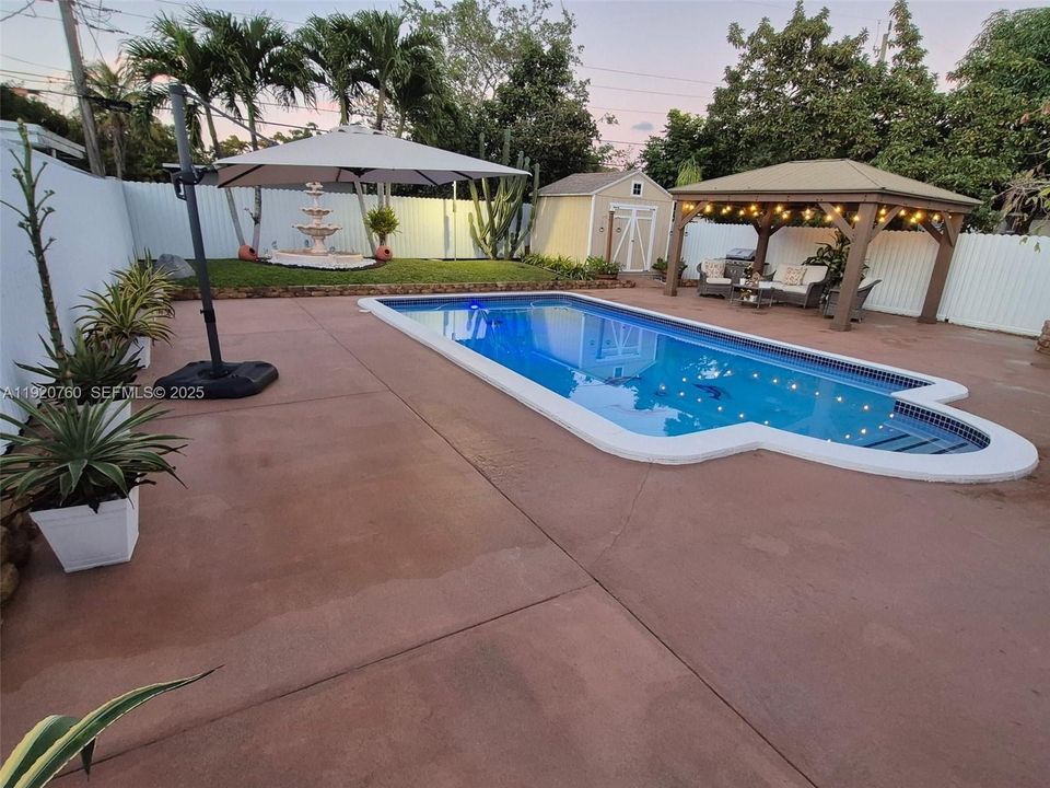 For Sale: $660,000 (3 beds, 2 baths, 1435 Square Feet)