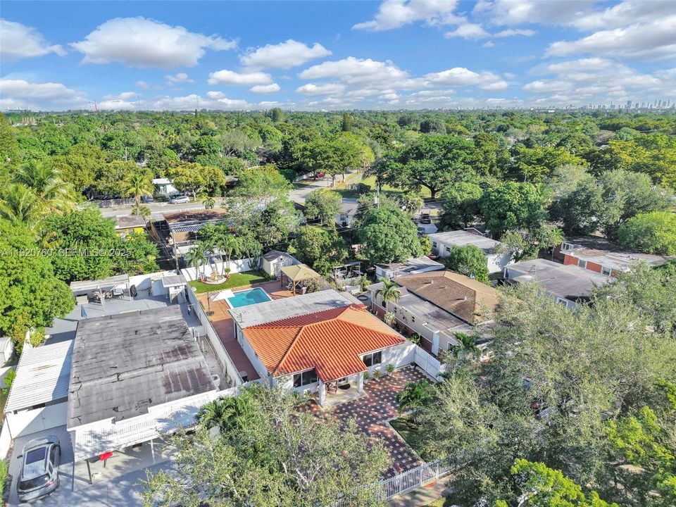 For Sale: $660,000 (3 beds, 2 baths, 1435 Square Feet)