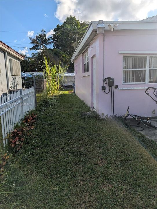 For Sale: $509,000 (3 beds, 2 baths, 1170 Square Feet)