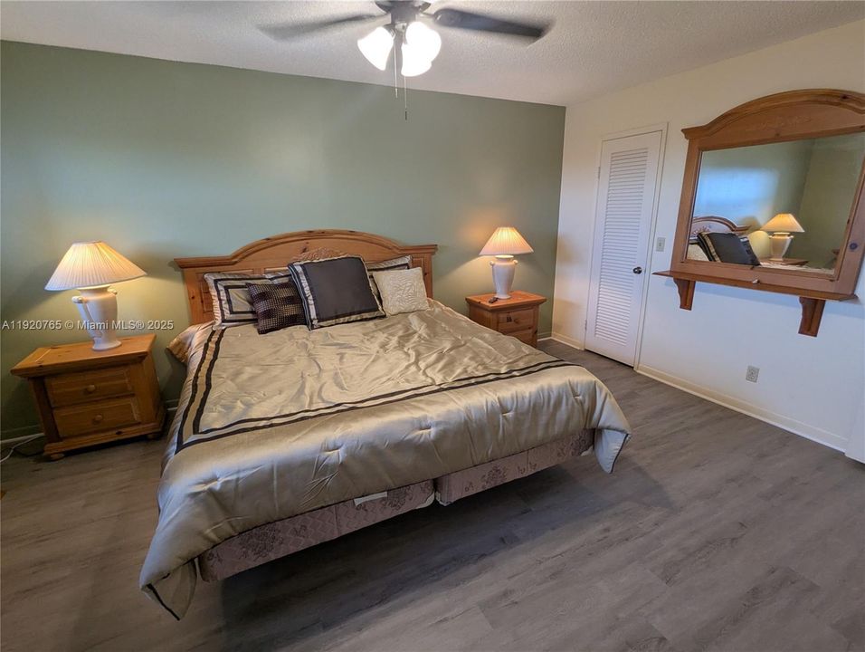 出租: $1,450 (1 贝兹, 1 浴室, 760 平方英尺)