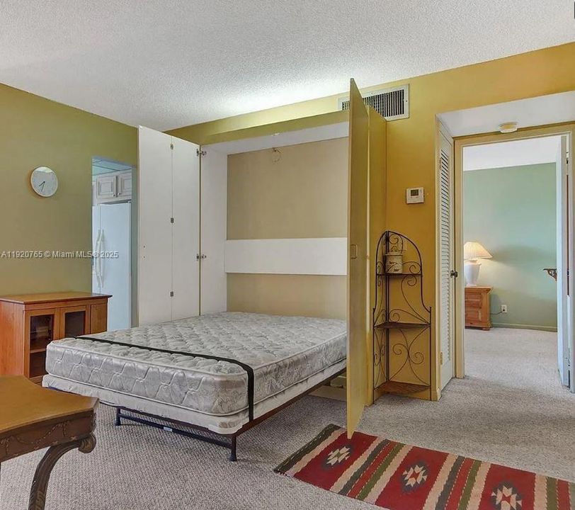 出租: $1,450 (1 贝兹, 1 浴室, 760 平方英尺)