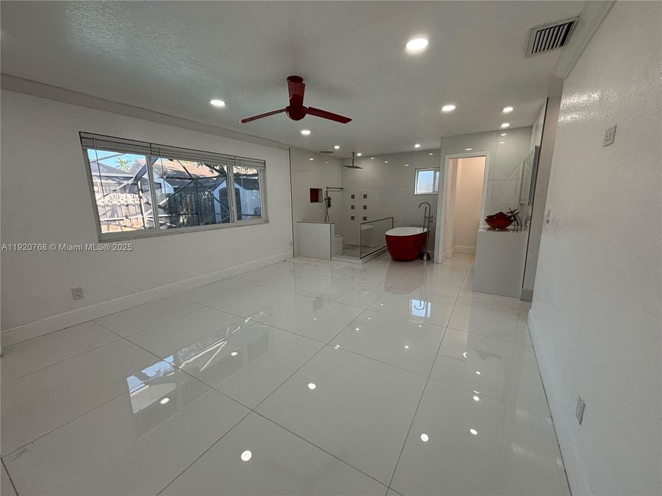 В аренду: $3,800 (3 спален, 2 ванн, 2200 Квадратных фут)