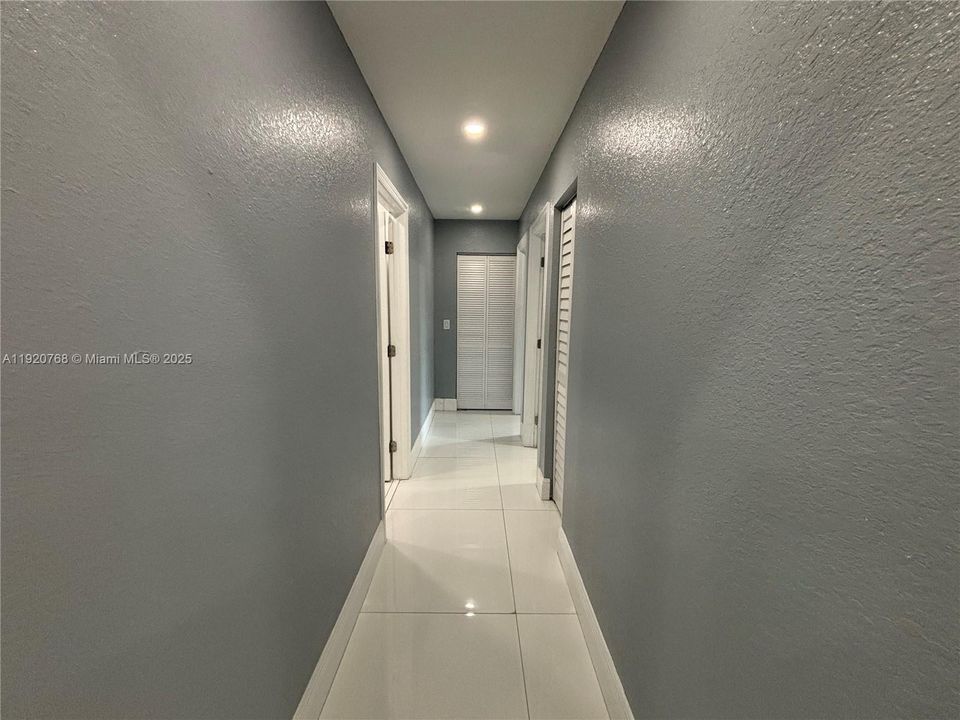 В аренду: $3,800 (3 спален, 2 ванн, 2200 Квадратных фут)