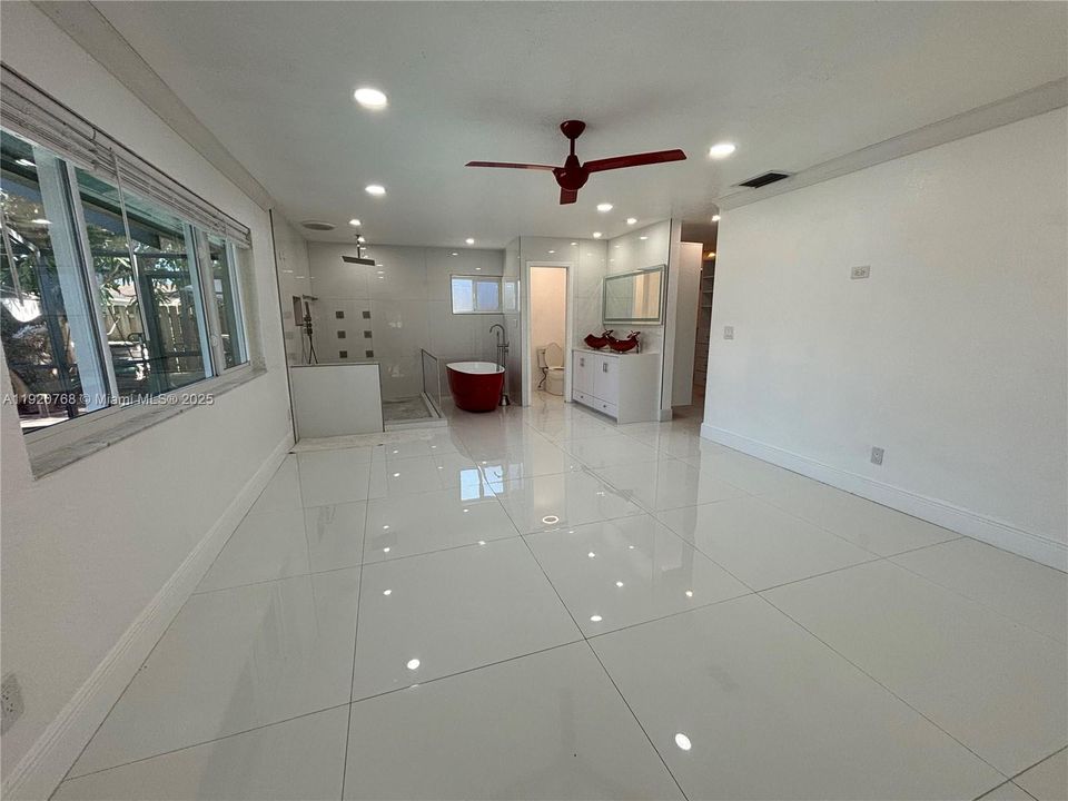 В аренду: $3,800 (3 спален, 2 ванн, 2200 Квадратных фут)