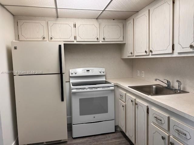 For Rent: $1,350 (1 beds, 1 baths, 600 Square Feet)