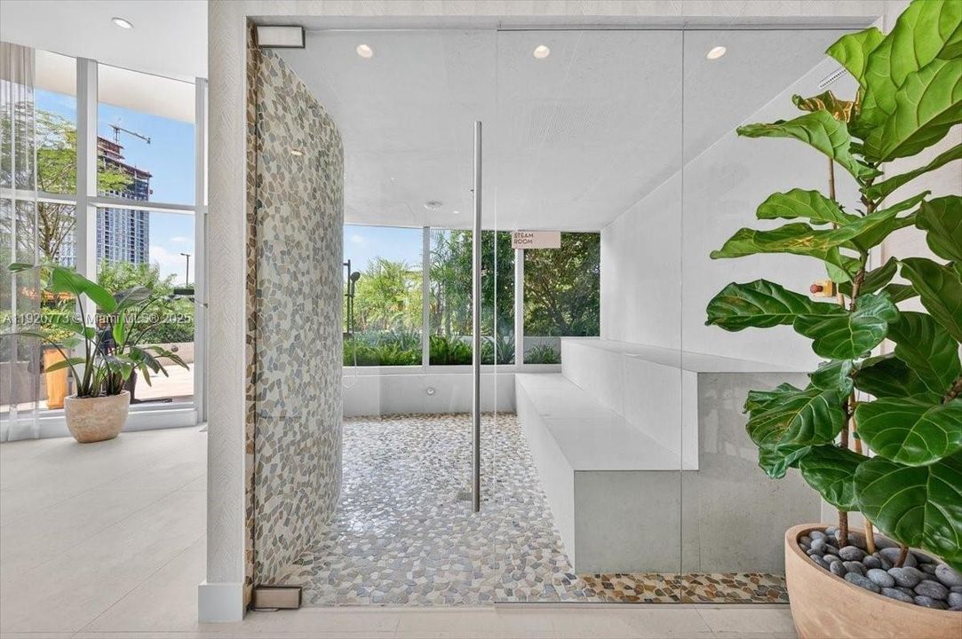 For Rent: $11,000 (3 beds, 3 baths, 1648 Square Feet)