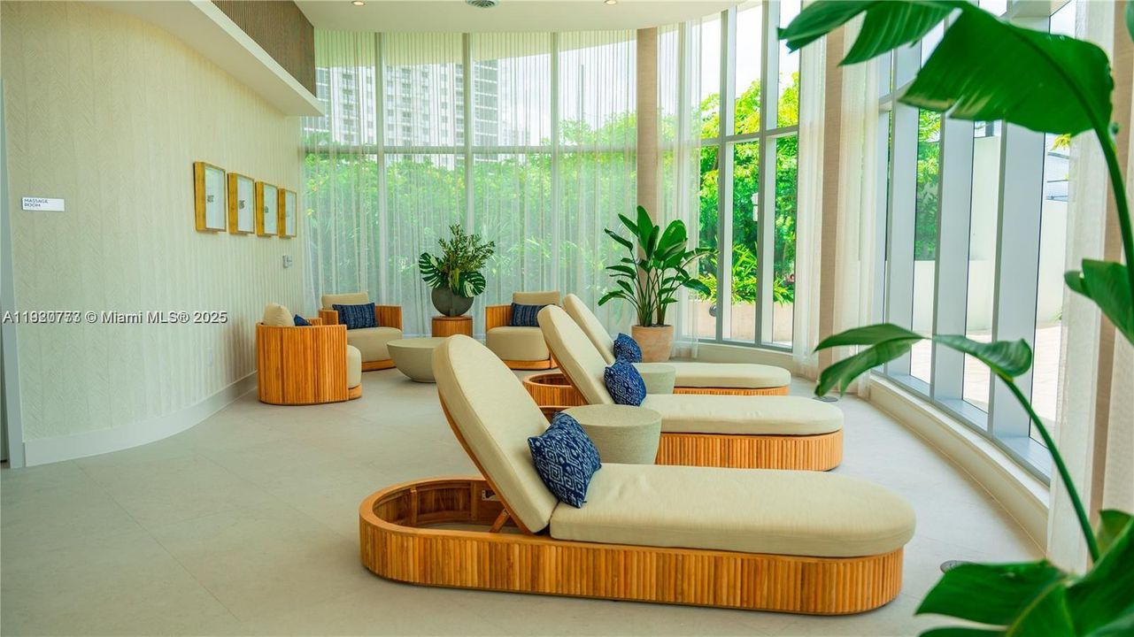 For Rent: $11,000 (3 beds, 3 baths, 1648 Square Feet)