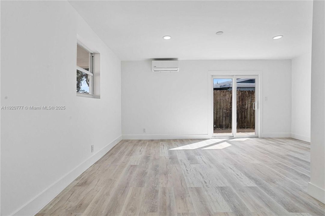 For Sale: $665,000 (4 beds, 2 baths, 2003 Square Feet)