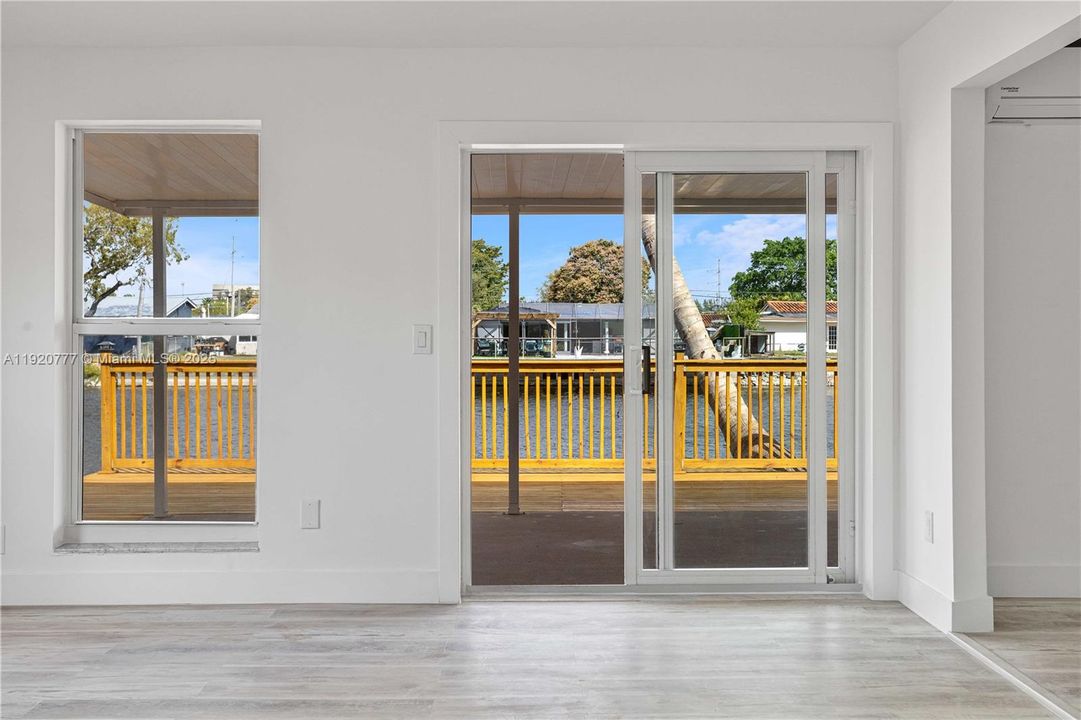 For Sale: $665,000 (4 beds, 2 baths, 2003 Square Feet)