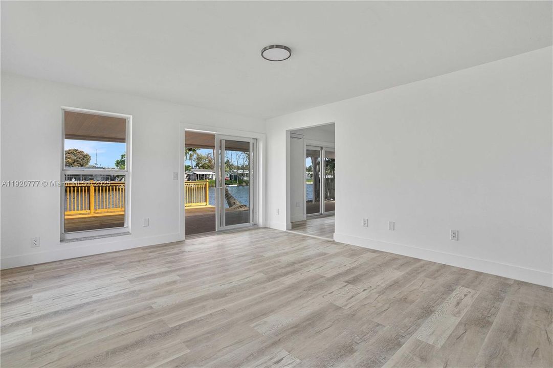 For Sale: $665,000 (4 beds, 2 baths, 2003 Square Feet)