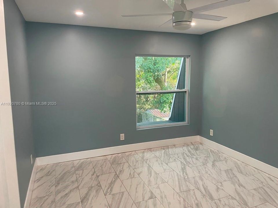 En Renta: $2,450 (2 camas, 2 baños, 1341 Pies cuadrados)