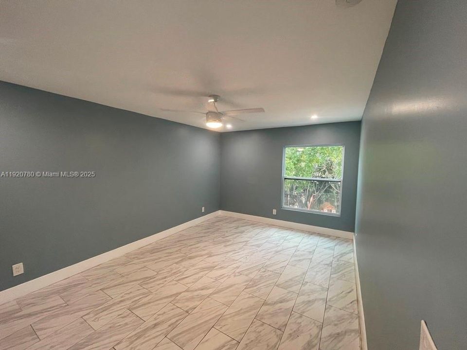 En Renta: $2,450 (2 camas, 2 baños, 1341 Pies cuadrados)