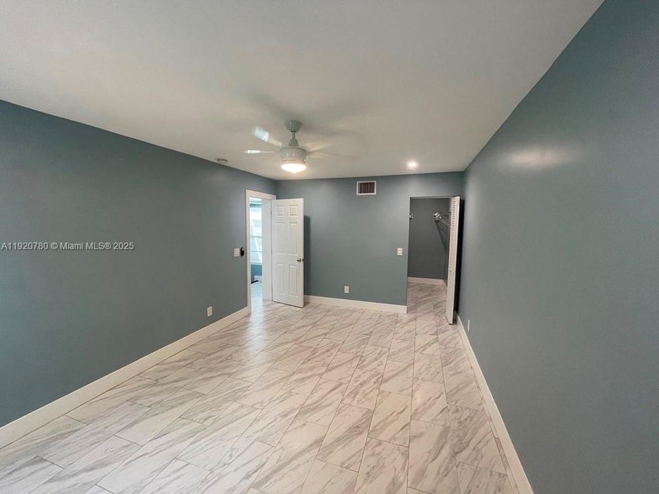 En Renta: $2,450 (2 camas, 2 baños, 1341 Pies cuadrados)