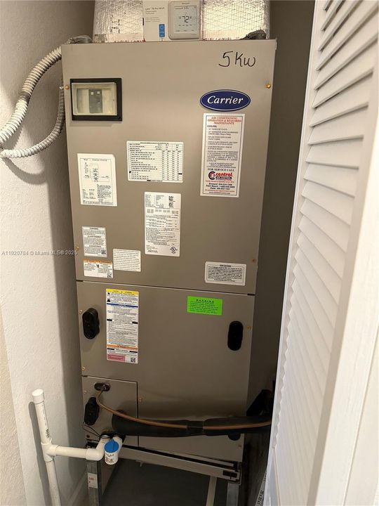 For Sale: $525,000 (3 beds, 2 baths, 1610 Square Feet)