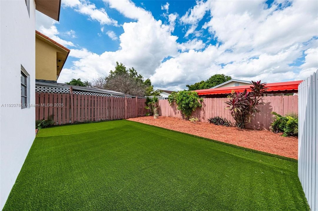 For Sale: $1,250,000 (0 beds, 0 baths, 4104 Square Feet)