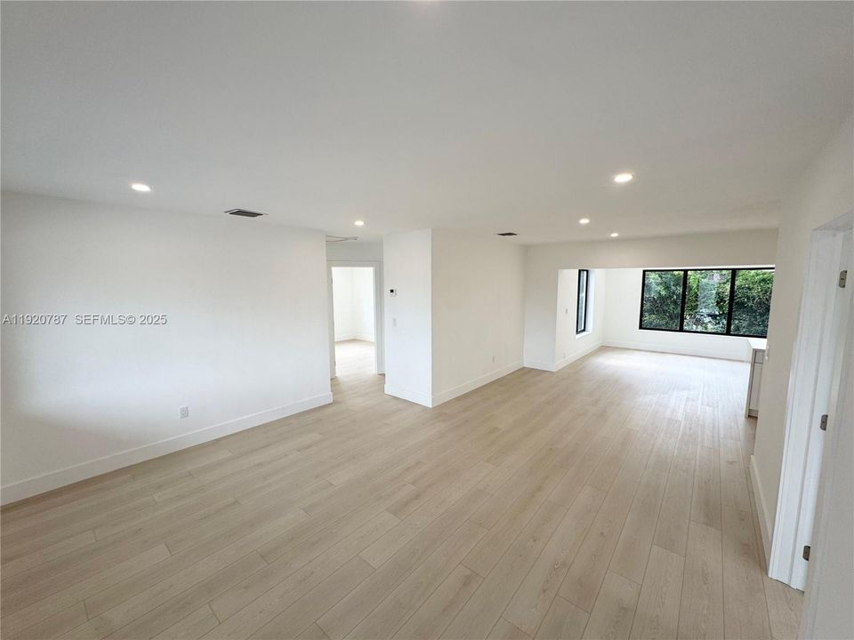 待售: $524,999 (3 贝兹, 2 浴室, 1248 平方英尺)