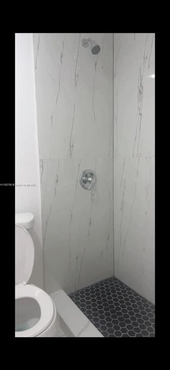 For Sale: $900,000 (3 beds, 2 baths, 1860 Square Feet)