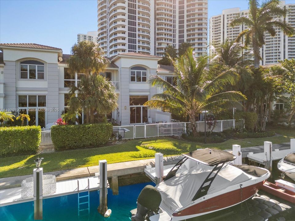 En Venta: $2,780,000 (4 camas, 4 baños, 0 Pies cuadrados)