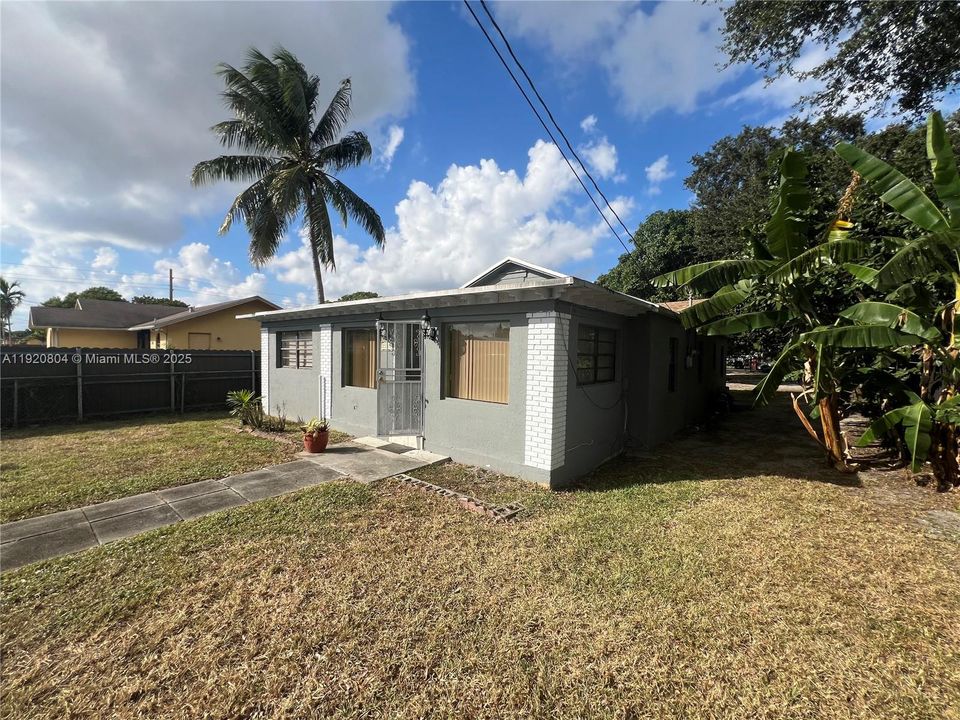 待售: $400,000 (3 贝兹, 2 浴室, 1490 平方英尺)