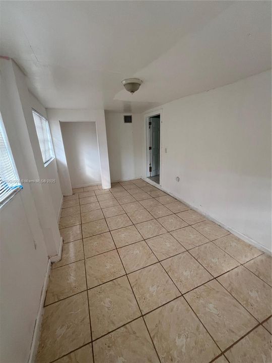 待售: $400,000 (3 贝兹, 2 浴室, 1490 平方英尺)