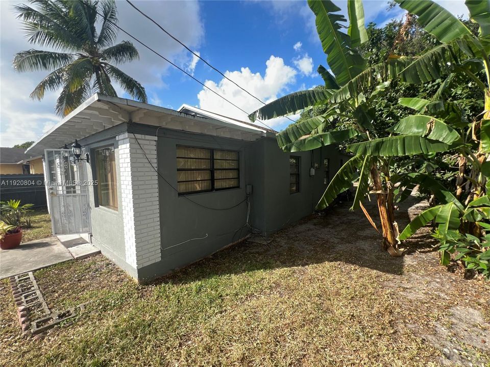 待售: $400,000 (3 贝兹, 2 浴室, 1490 平方英尺)