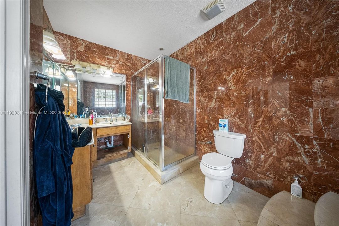 待售: $1,400,000 (3 贝兹, 2 浴室, 2188 平方英尺)