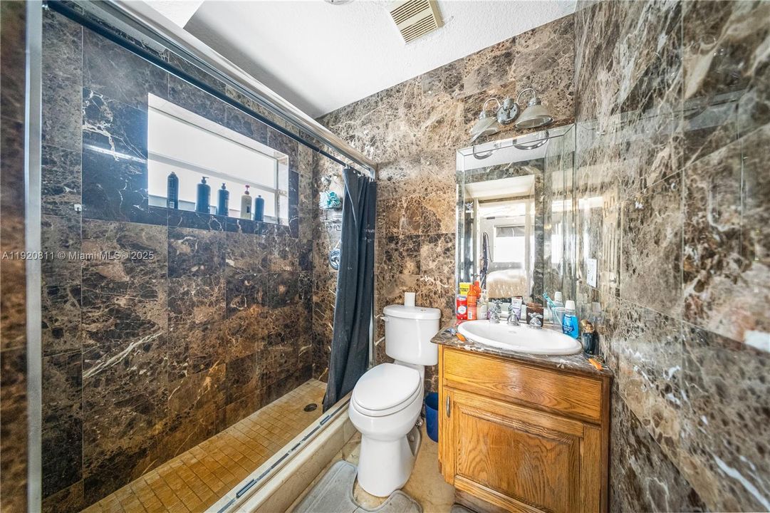 待售: $1,400,000 (3 贝兹, 2 浴室, 2188 平方英尺)