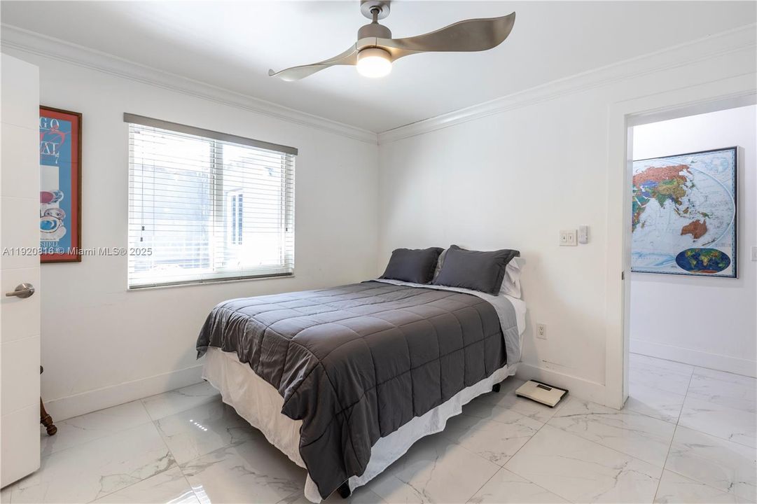 For Rent: $7,000 (5 beds, 3 baths, 2150 Square Feet)