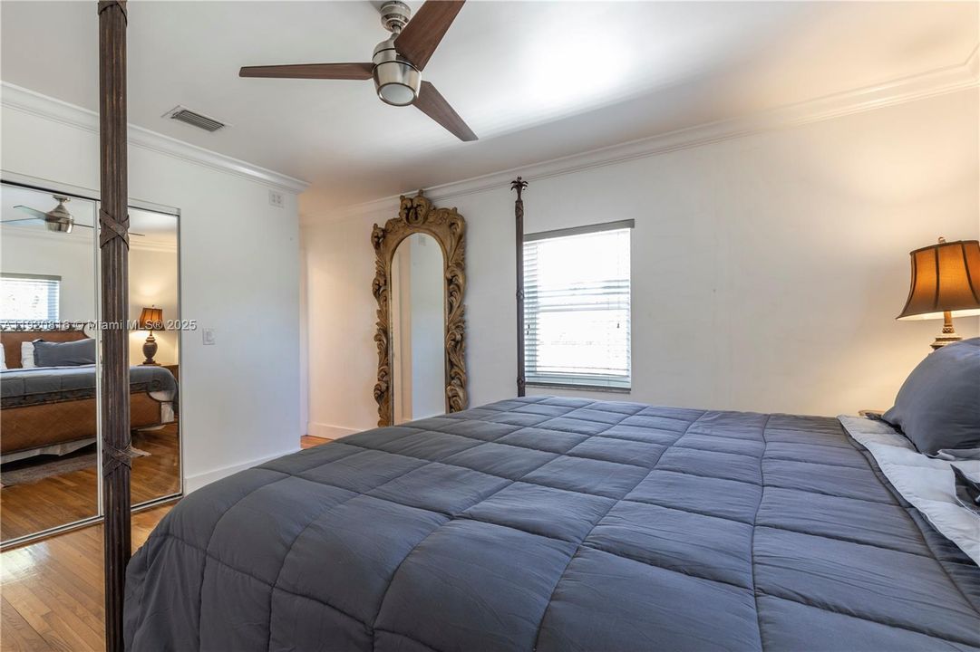 For Rent: $7,000 (5 beds, 3 baths, 2150 Square Feet)