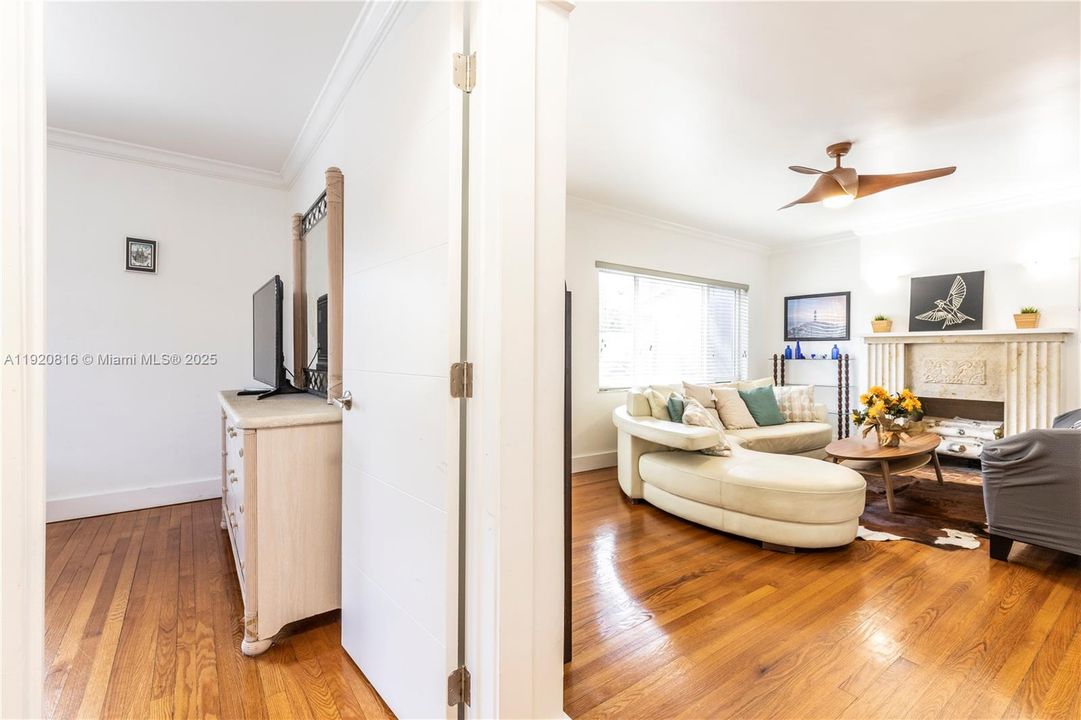 For Rent: $7,000 (5 beds, 3 baths, 2150 Square Feet)