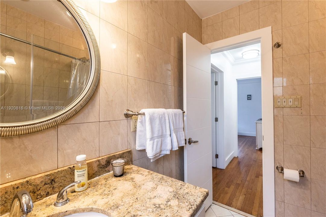 For Rent: $7,000 (5 beds, 3 baths, 2150 Square Feet)