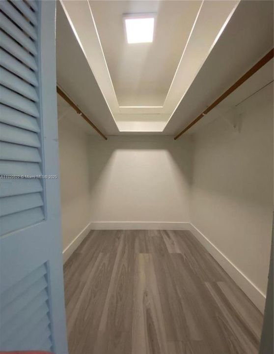 На продажу: $170,000 (2 спален, 2 ванн, 1192 Квадратных фут)