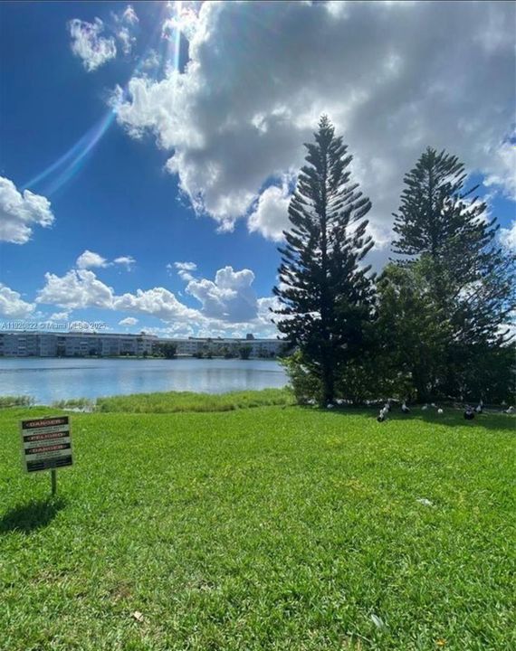 На продажу: $170,000 (2 спален, 2 ванн, 1192 Квадратных фут)