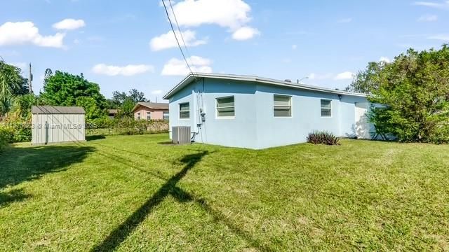 待售: $390,500 (3 贝兹, 1 浴室, 1020 平方英尺)