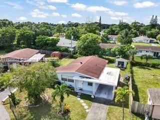 待售: $390,500 (3 贝兹, 1 浴室, 1020 平方英尺)