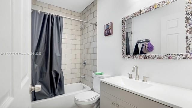 待售: $390,500 (3 贝兹, 1 浴室, 1020 平方英尺)