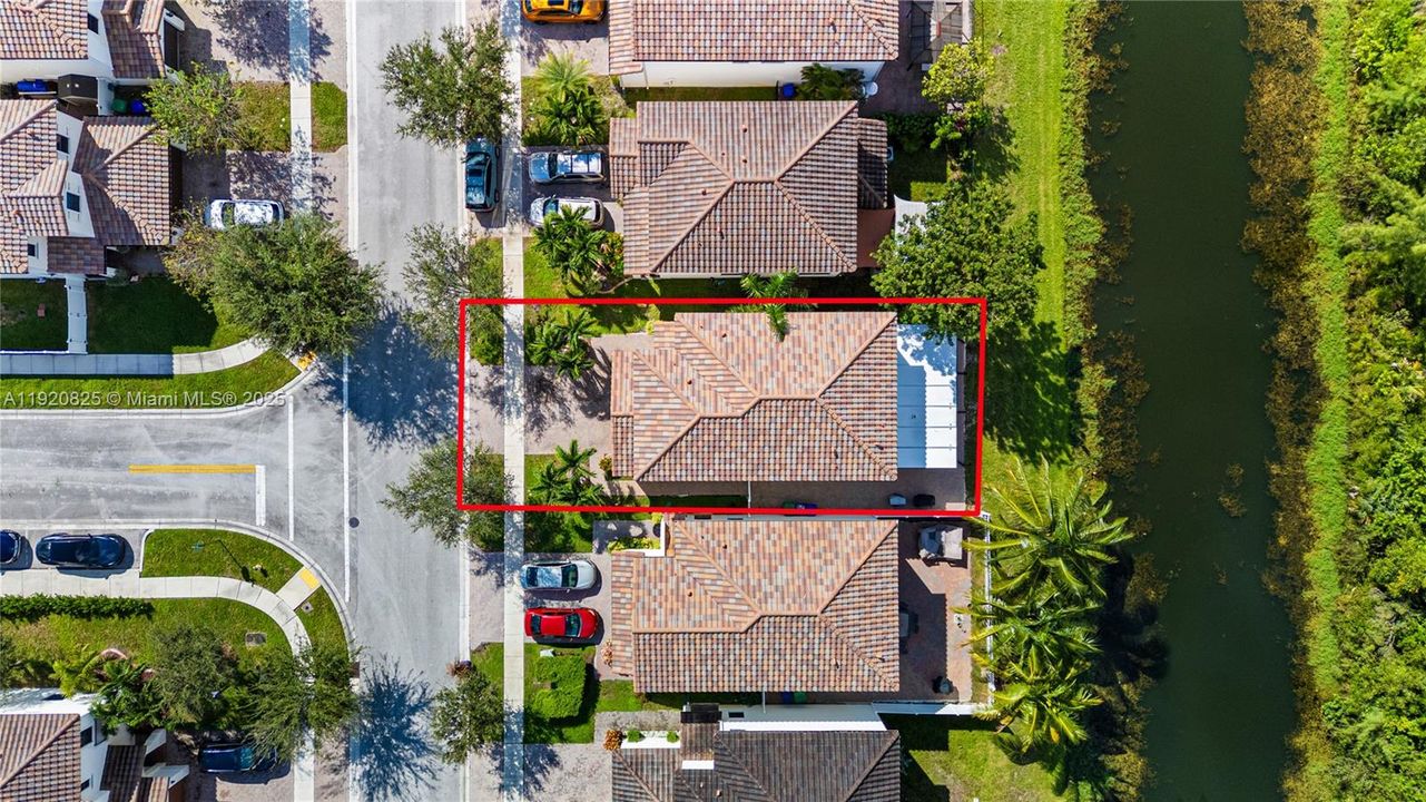 For Sale: $624,900 (4 beds, 2 baths, 2080 Square Feet)