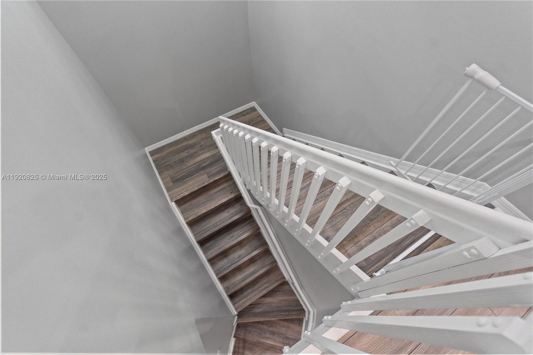 For Sale: $624,900 (4 beds, 2 baths, 2080 Square Feet)