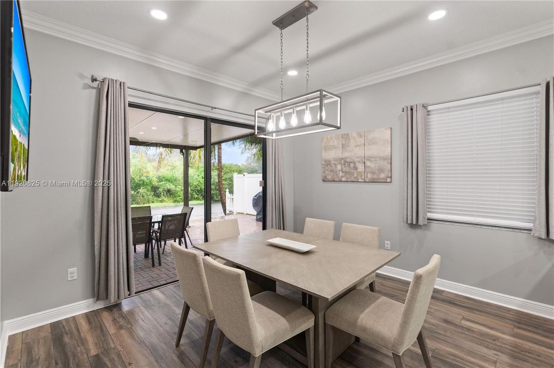 For Sale: $624,900 (4 beds, 2 baths, 2080 Square Feet)