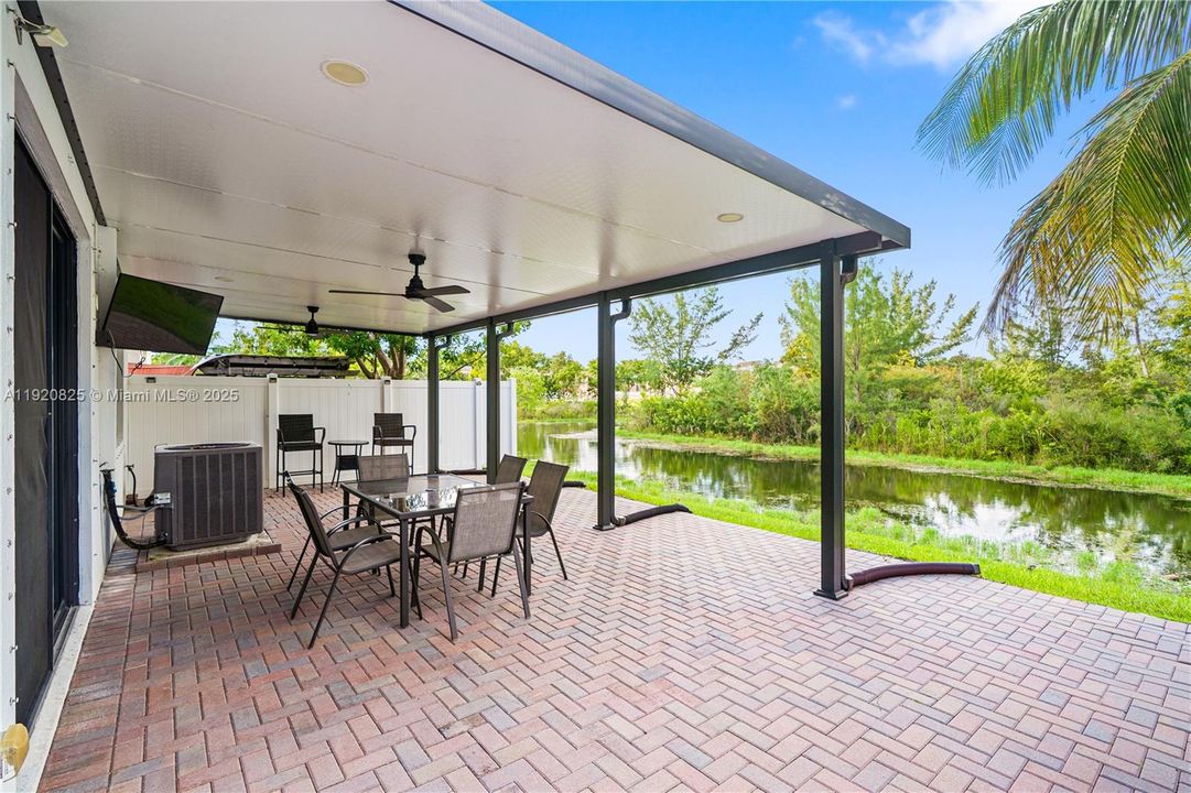 For Sale: $624,900 (4 beds, 2 baths, 2080 Square Feet)