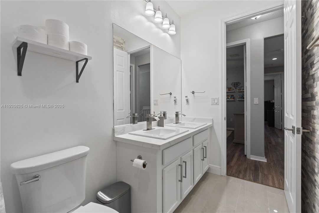 For Sale: $624,900 (4 beds, 2 baths, 2080 Square Feet)