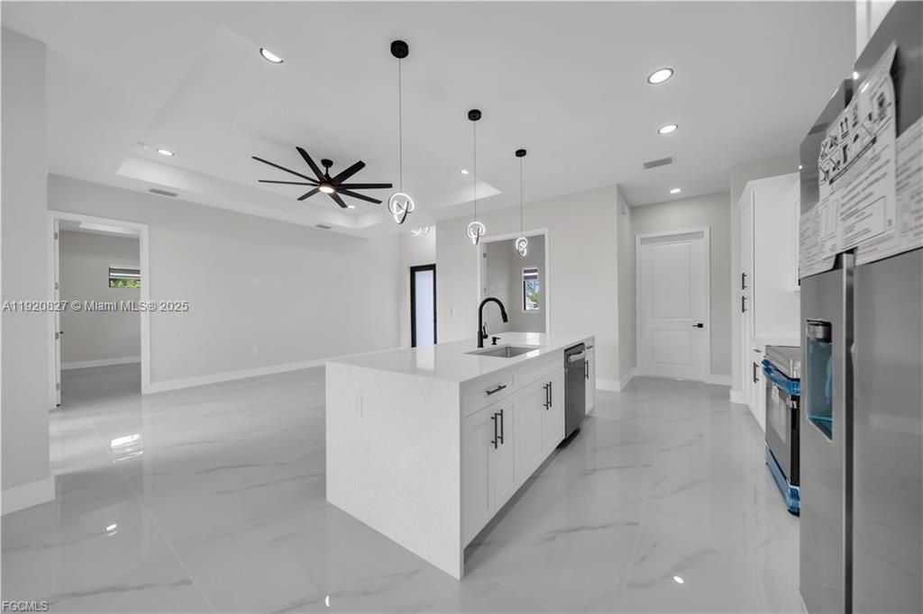 待售: $369,900 (3 贝兹, 2 浴室, 1650 平方英尺)