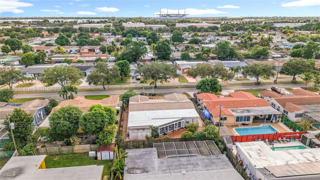 На продажу: $550,000 (3 спален, 2 ванн, 1882 Квадратных фут)