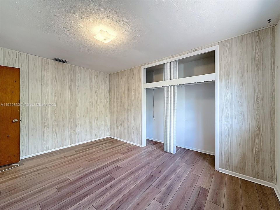 На продажу: $550,000 (3 спален, 2 ванн, 1882 Квадратных фут)